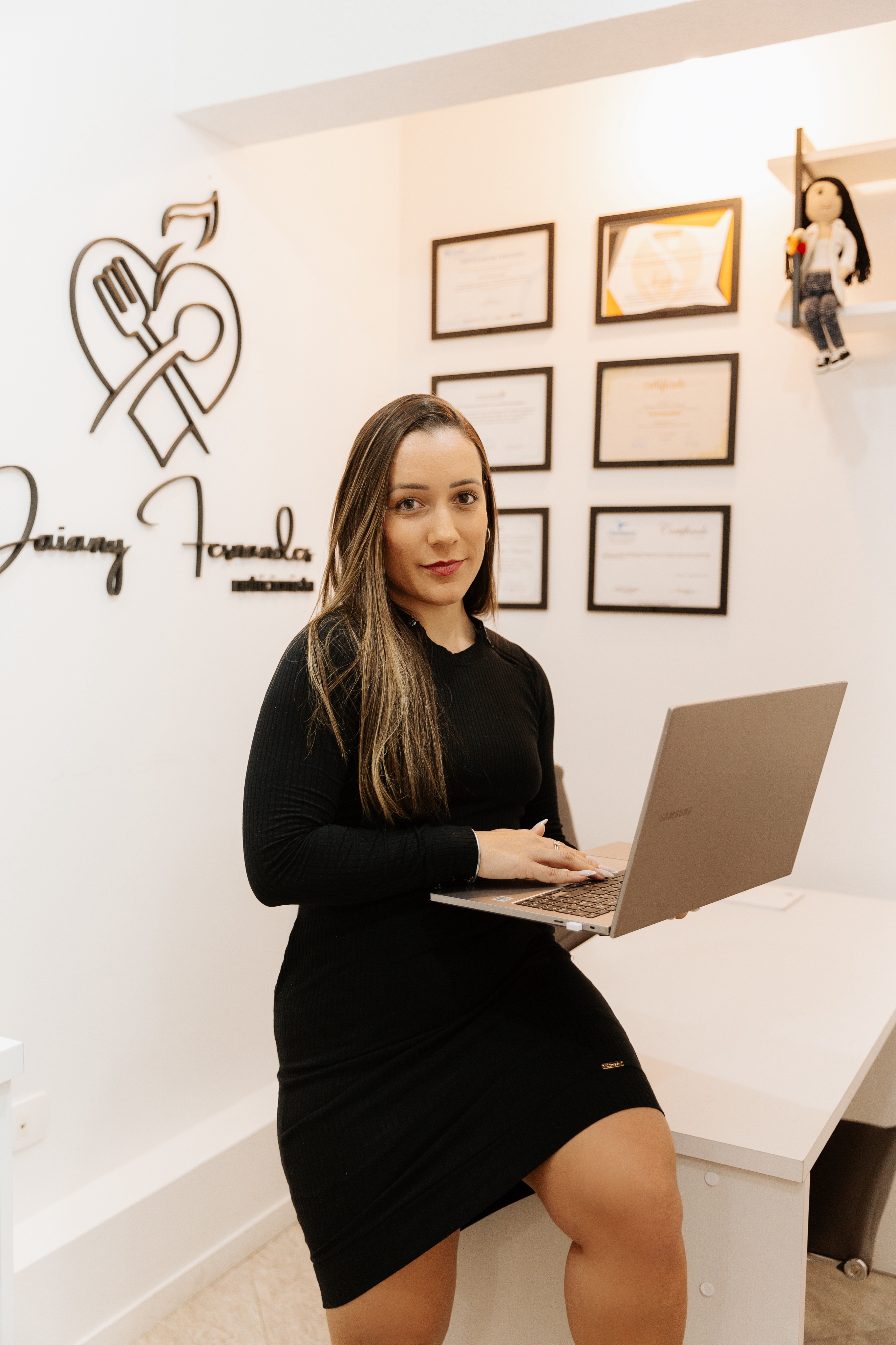 Foto de Daiany Fernandes em consulta